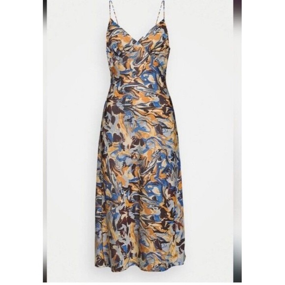 NWT  Abercrombie & Fitch V Neck Midi Dress Size Large - Picture 2 of 11